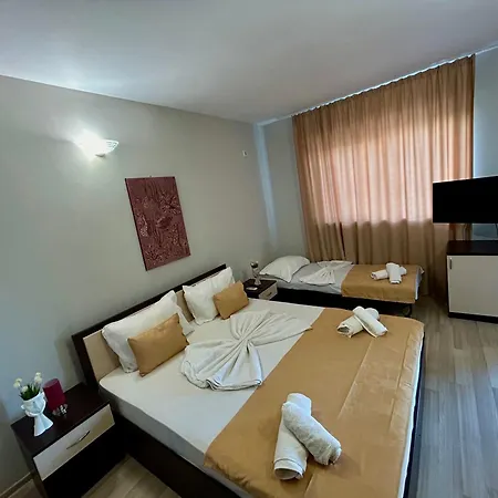 Casa de hóspedes Pensiunea Regalux 3*