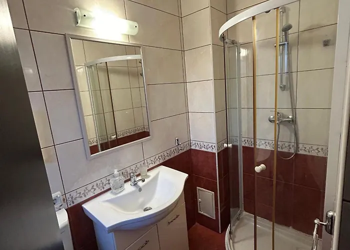 Pensiunea Regalux 3* Észak-Eforie