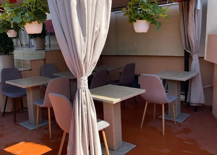 Vendégház Pensiunea Regalux 3*